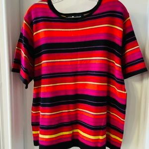NEW WOMENS SIZE 1X SHORT SLEEVE BLOUSE❣️